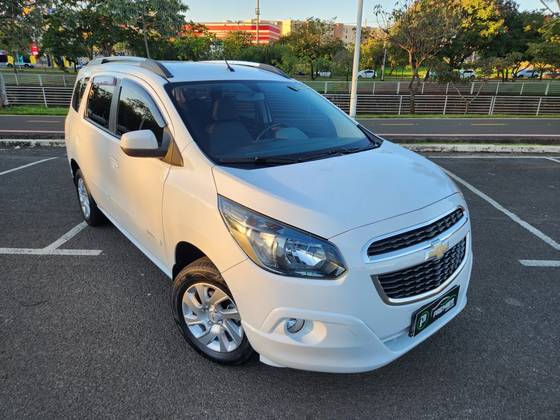 CHEVROLET SPIN 1.8 LTZ 8V FLEX 4P AUTOMÁTICO CHEVROLET SPIN 1.8 LTZ 8V FLEX 4P AUTOMÁTICO